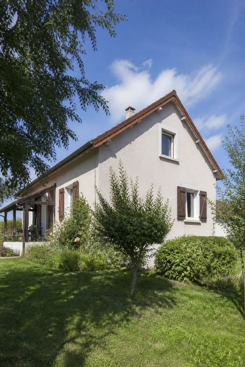 Maison individuelle avec jardin arboré en Saône-et-Loire