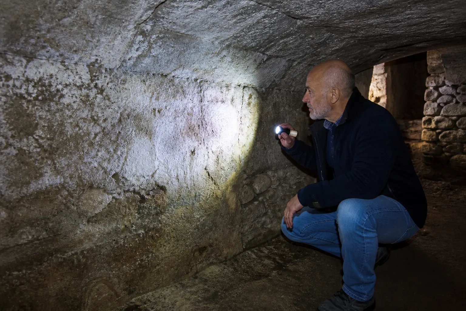 Cave humide d’une maison ancienne